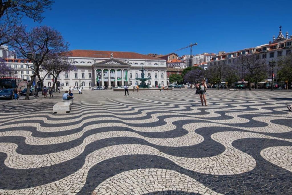 Magnificent Historical City Centre Apart With Terrace Lisboa Dış mekan fotoğraf